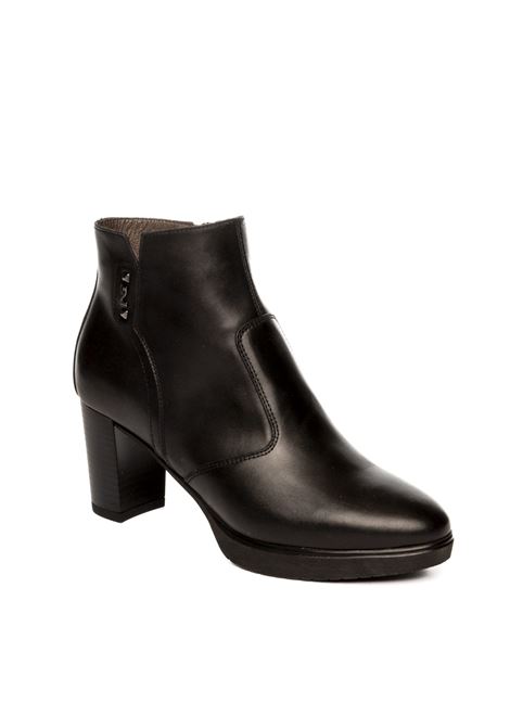 Black leather ankle boot NERO GIARDINI | 411200GUANTO-100